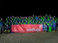 2017 12 27-018 Skiclub Gruppenfoto mit Huber-Brother's am See IMG 3625